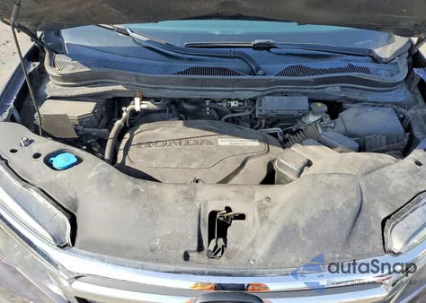 2017 Honda Ridgeline Rtl z USA, uszkodzony, nr VIN 5FPYK3F69HB002151